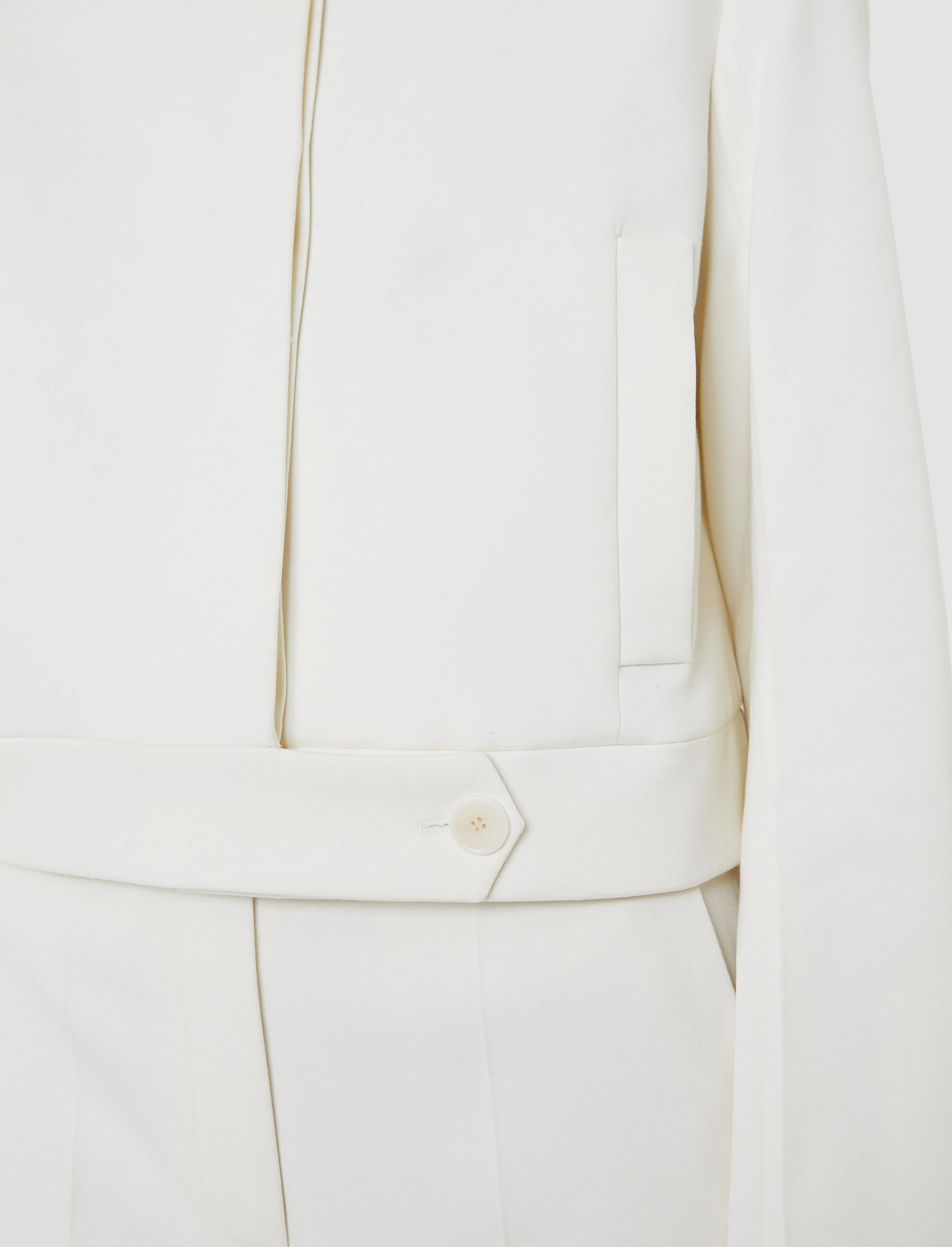 Abbe Tailored Crepe Jacket - Image 5
