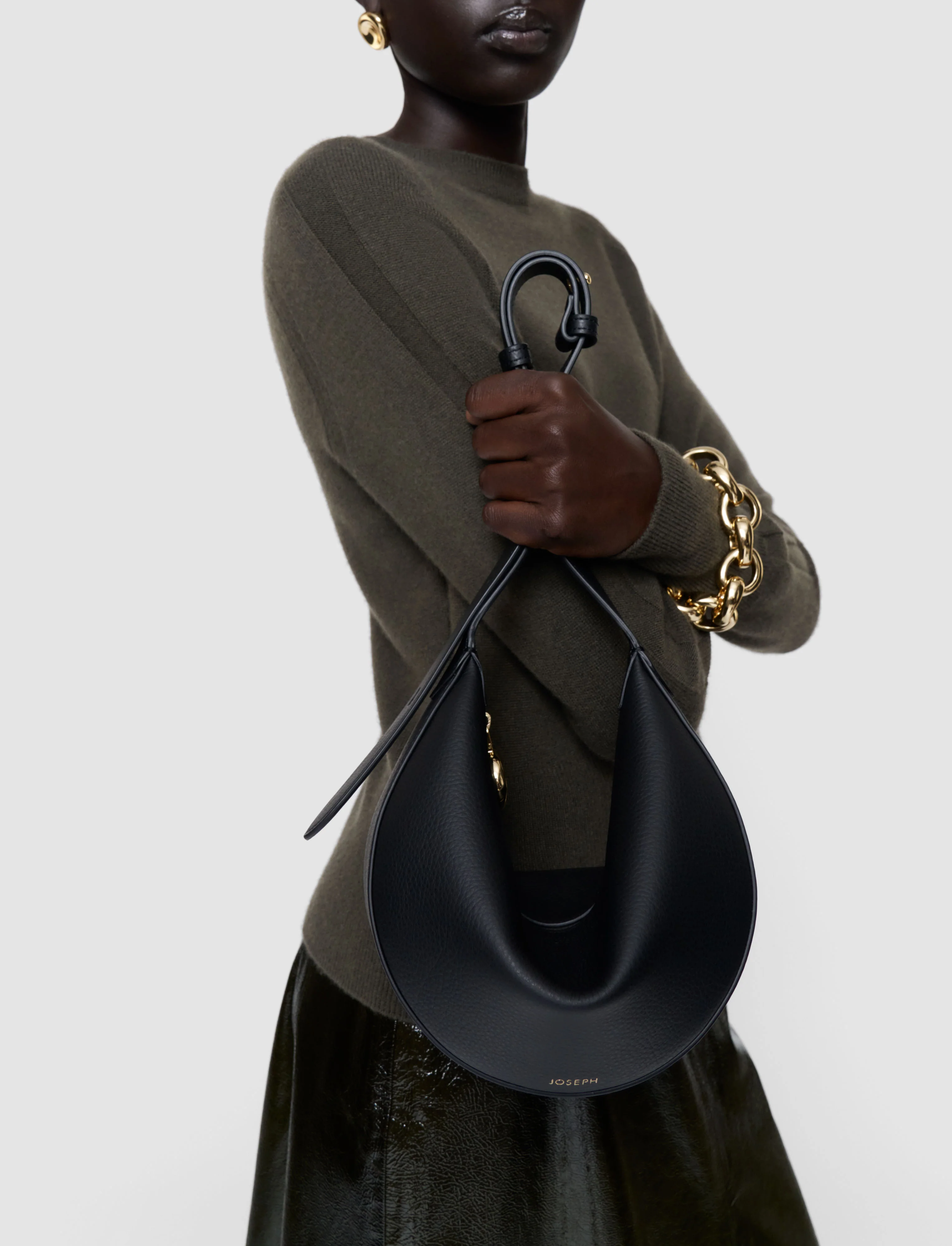 Bean Leather Bag - Image 7