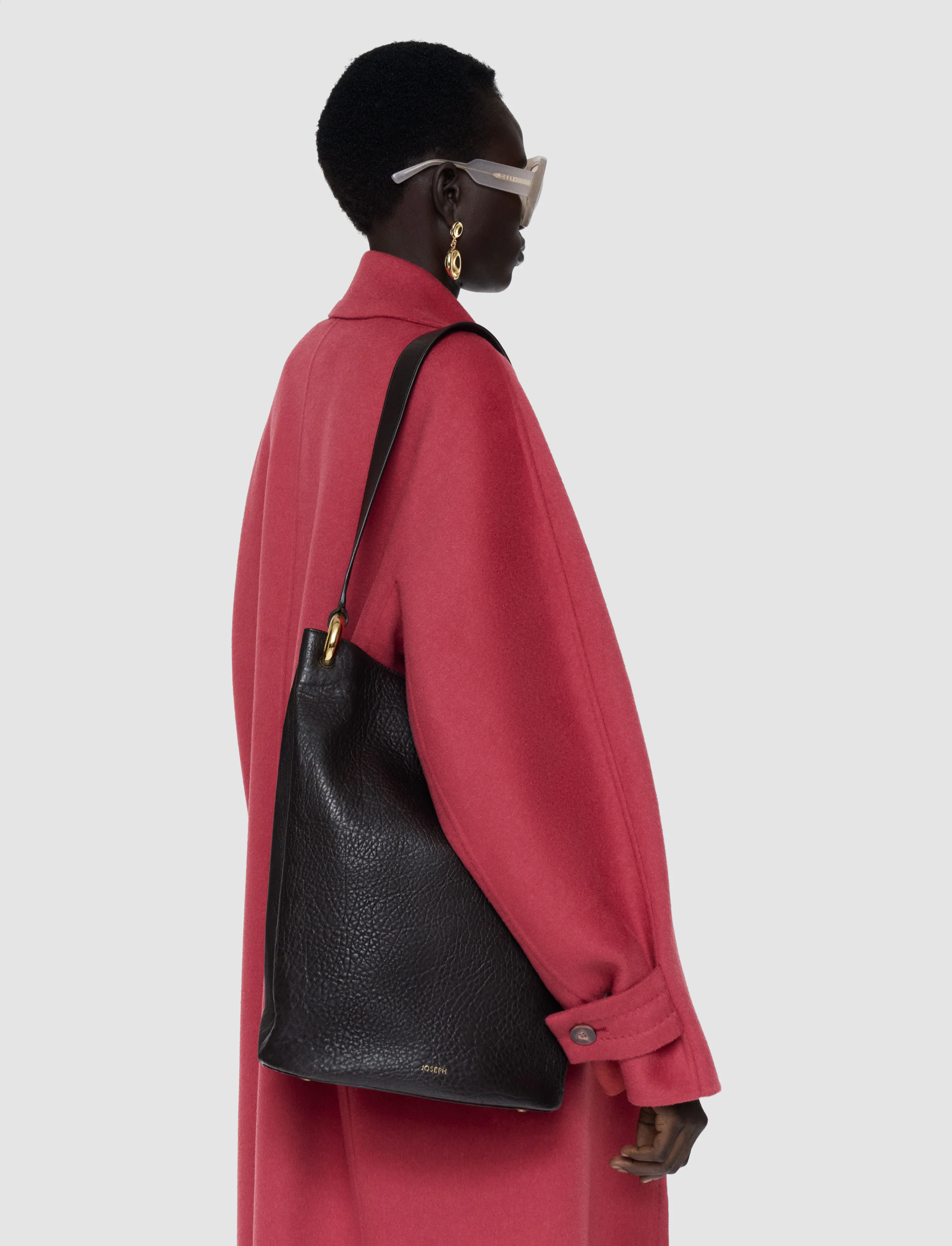 Bucket Pebble Leather Bag - Image 3