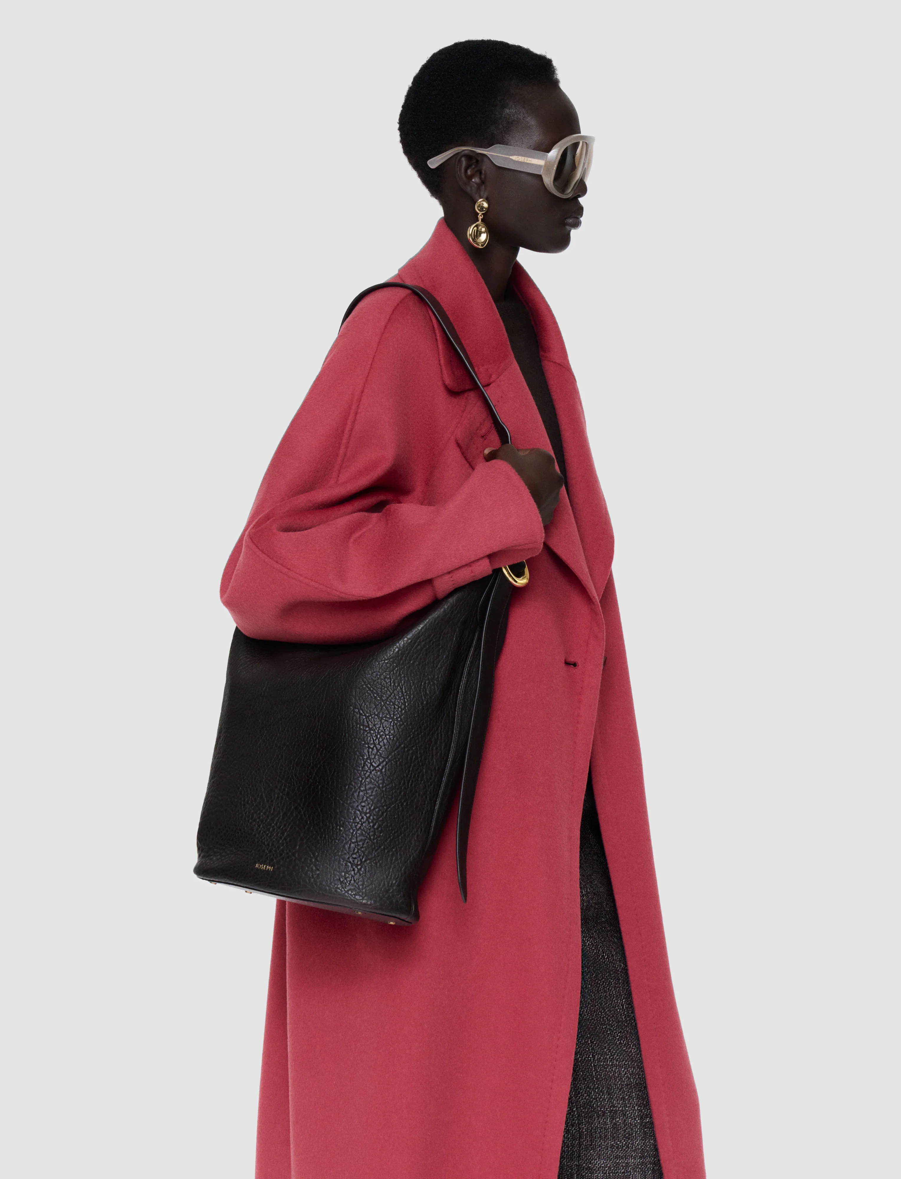 Bucket Pebble Leather Bag - Image 4