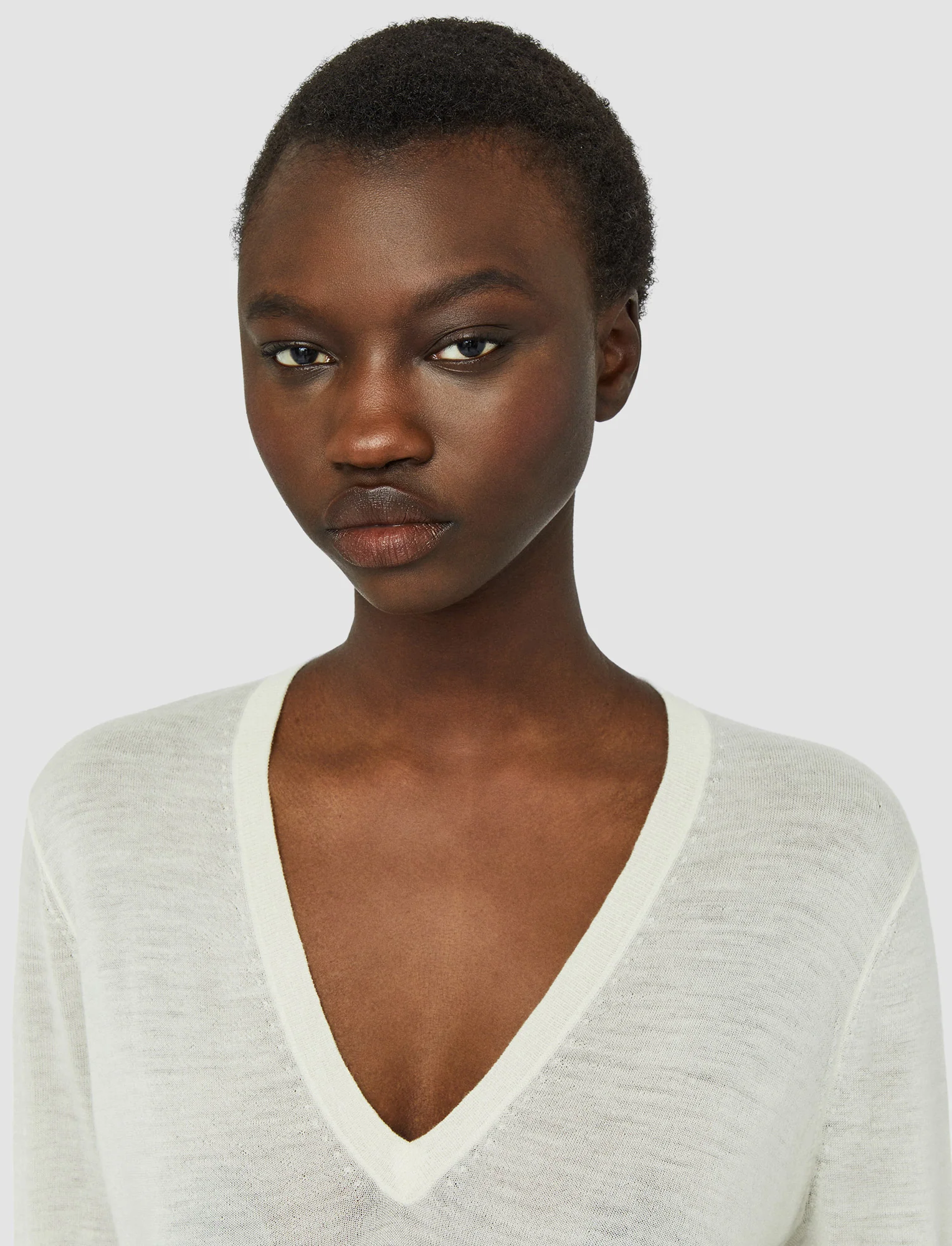 Cashair V Neck Jumper - Image 5