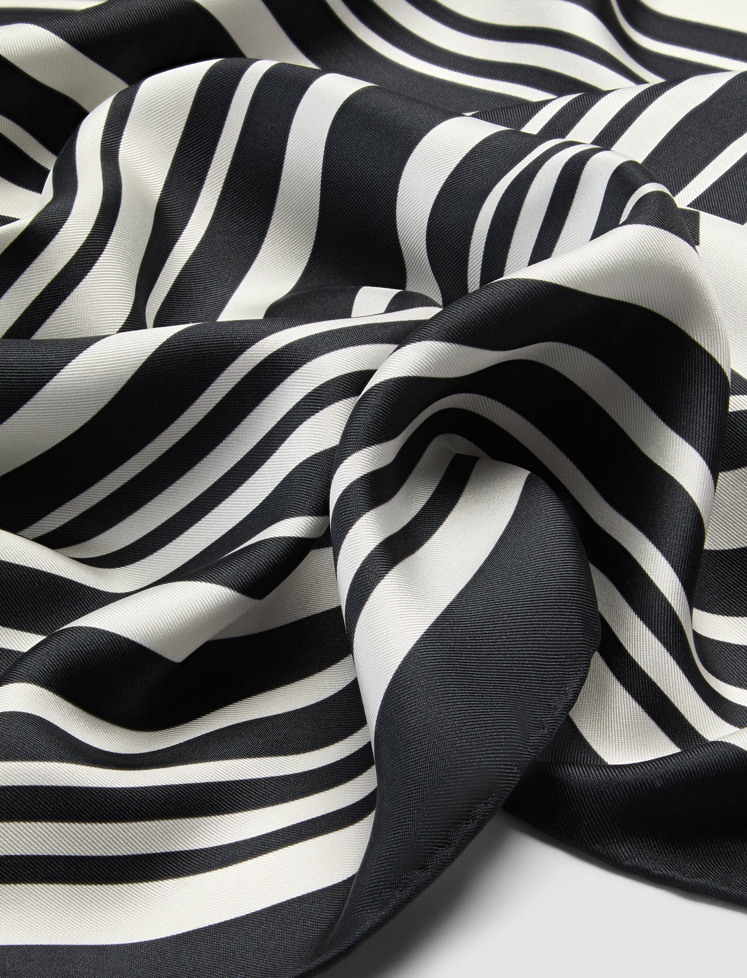 Kenza Silk Scarf - Image 7