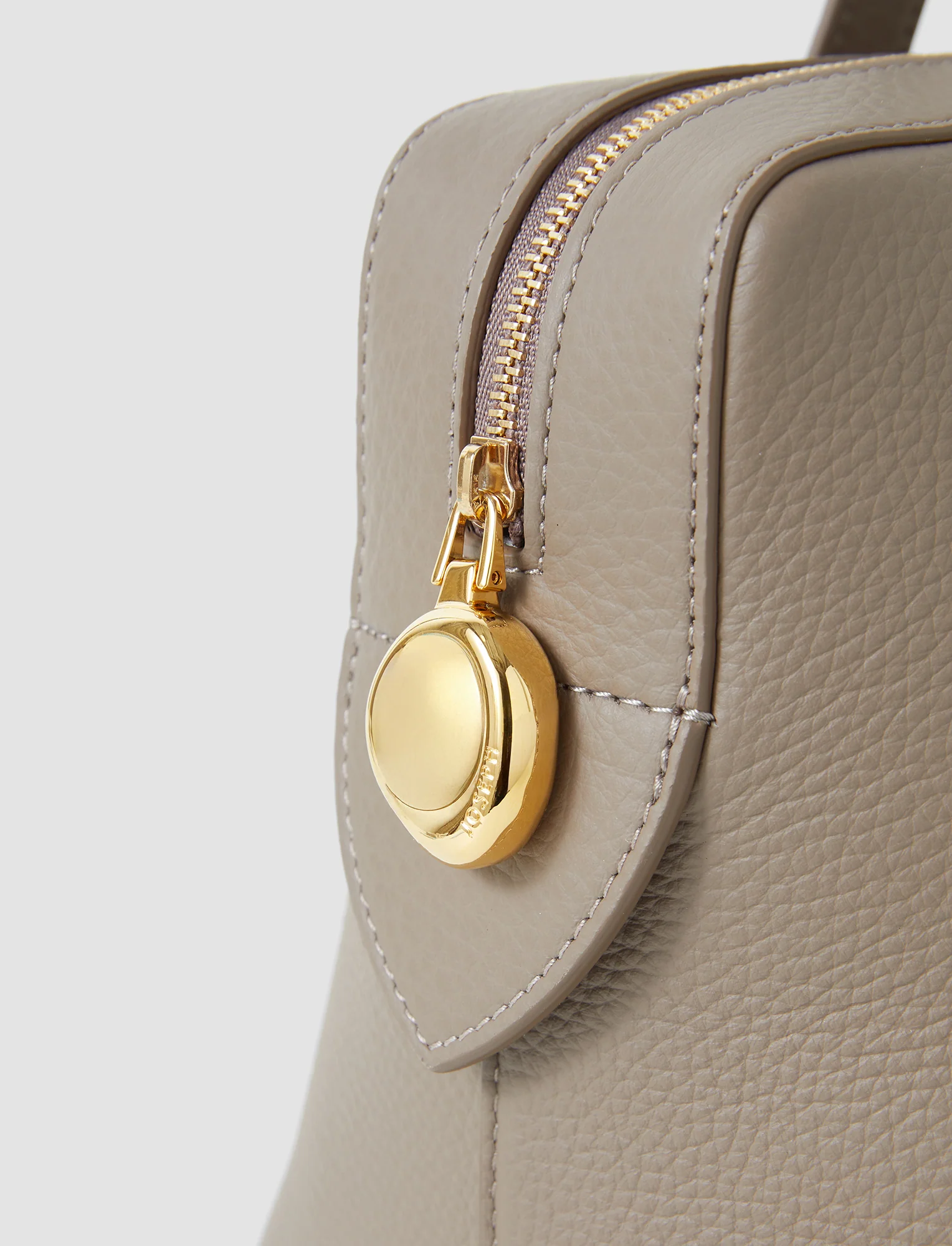 Loaf Leather Bag - Image 4